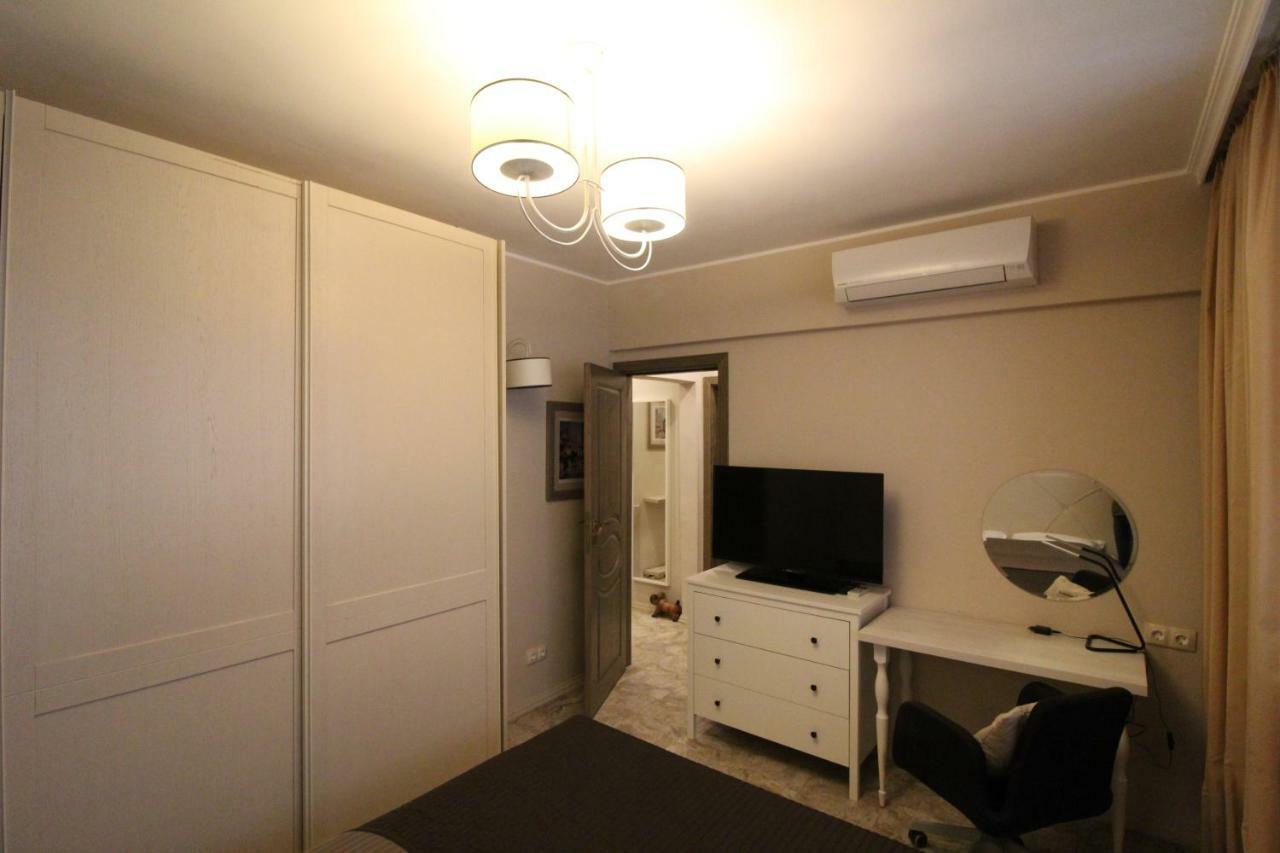 Апартамент Frendship Apartment Бургас Екстериор снимка