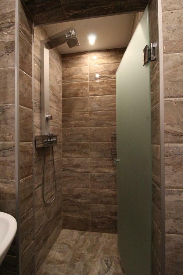 Апартамент Frendship Apartment Бургас Екстериор снимка